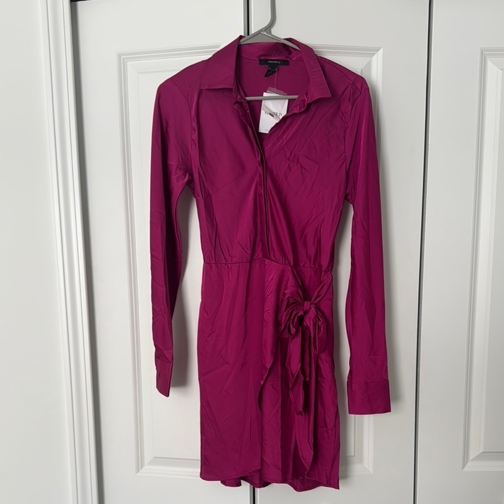 Elegant Fuchsia Mini Dress